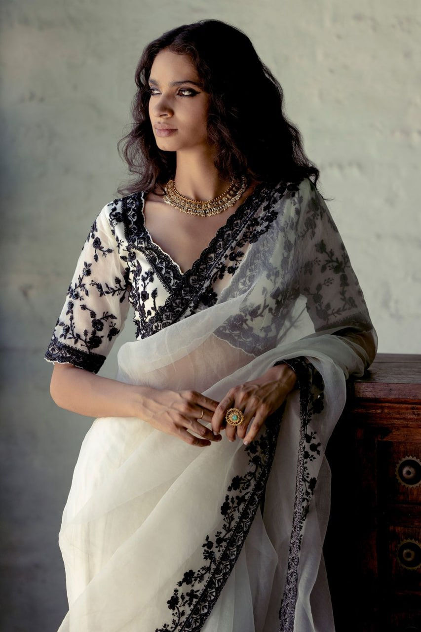 Thumbnail: White Colour Heavy Soft Grorgette Party Wear Saree