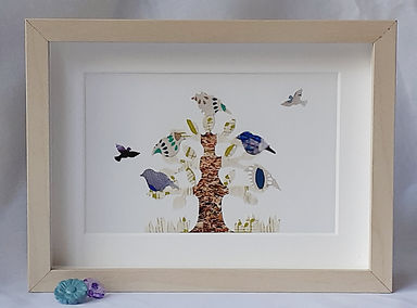 Tableau création en papier avec arbre et oiseaux sur les branches Fée par Valérie