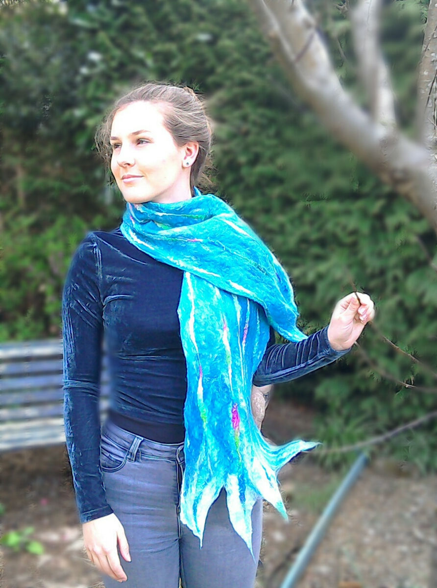 'Waves' - turquoise merino wool felt