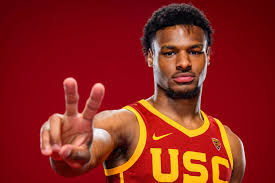 La NIL en basketball universitaire : une révolution économique pour les athlètes de la NCAA