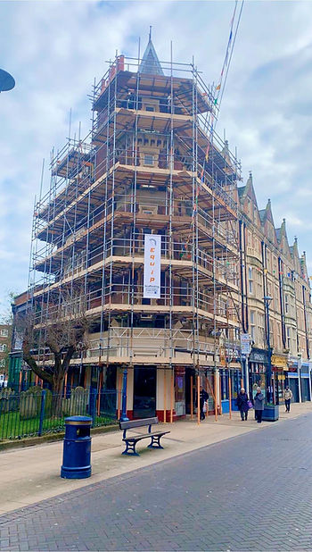 Equip Scaffolding, Scaffolding on a residential block of flats