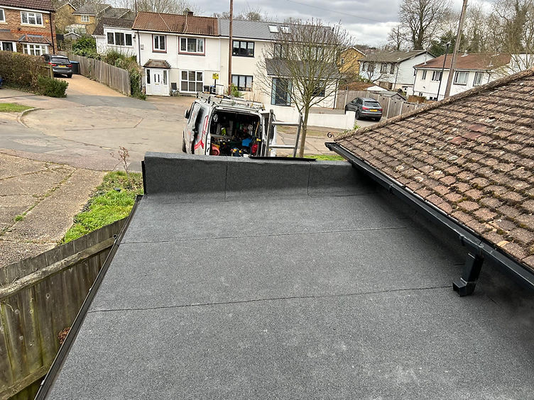 Flat roof with gray material