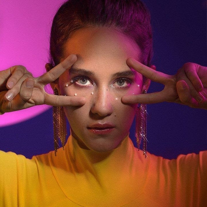 Ximena Sariñana Nominada al Latin Grammy en las Categorías ÁLBUM DEL AÑO Por ¿Dónde Bailarán las Niñ