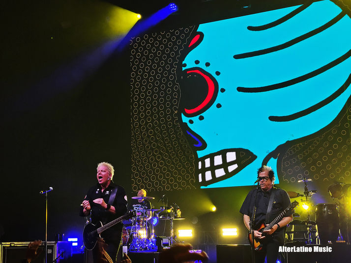 It’s 2022, and The Offspring Were Still Pretty Fly in Sacramento