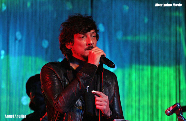 León Larregui Prende a Sacramento