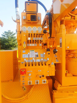 CME-850X_Track_Carrier_Mounted_Drill_Control_Panel_lg