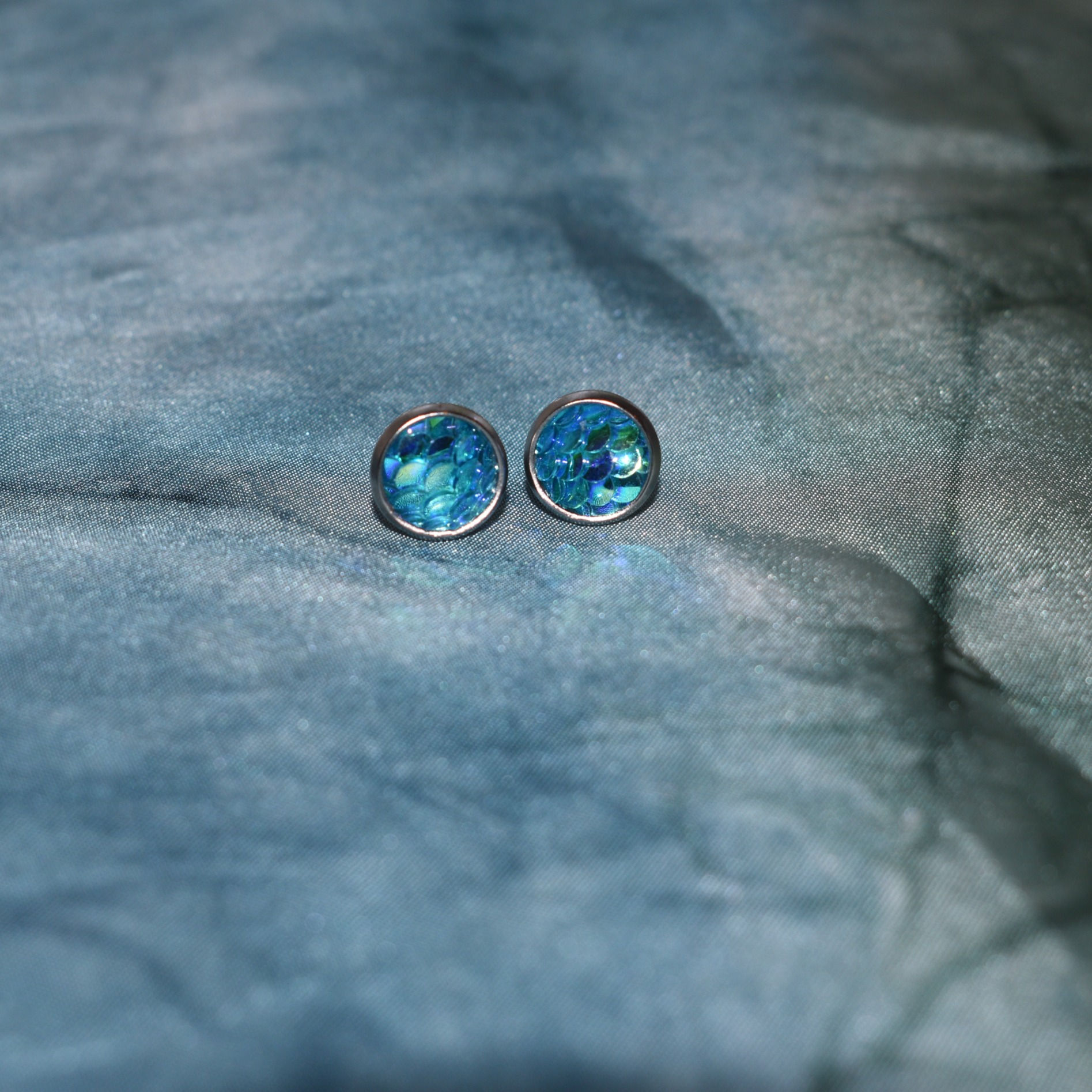 Mermaid Studs - Colored - light blue