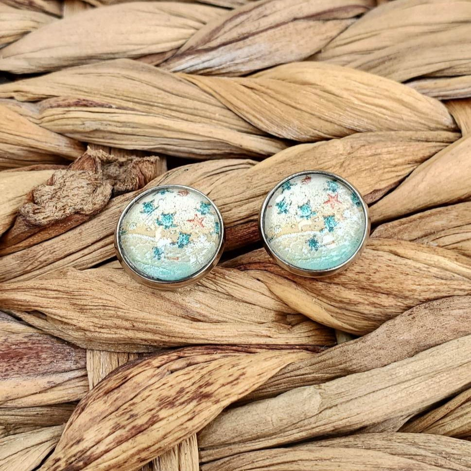 Thumbnail: Sea Creature Studs - Sea Turtles - Beach - Silver