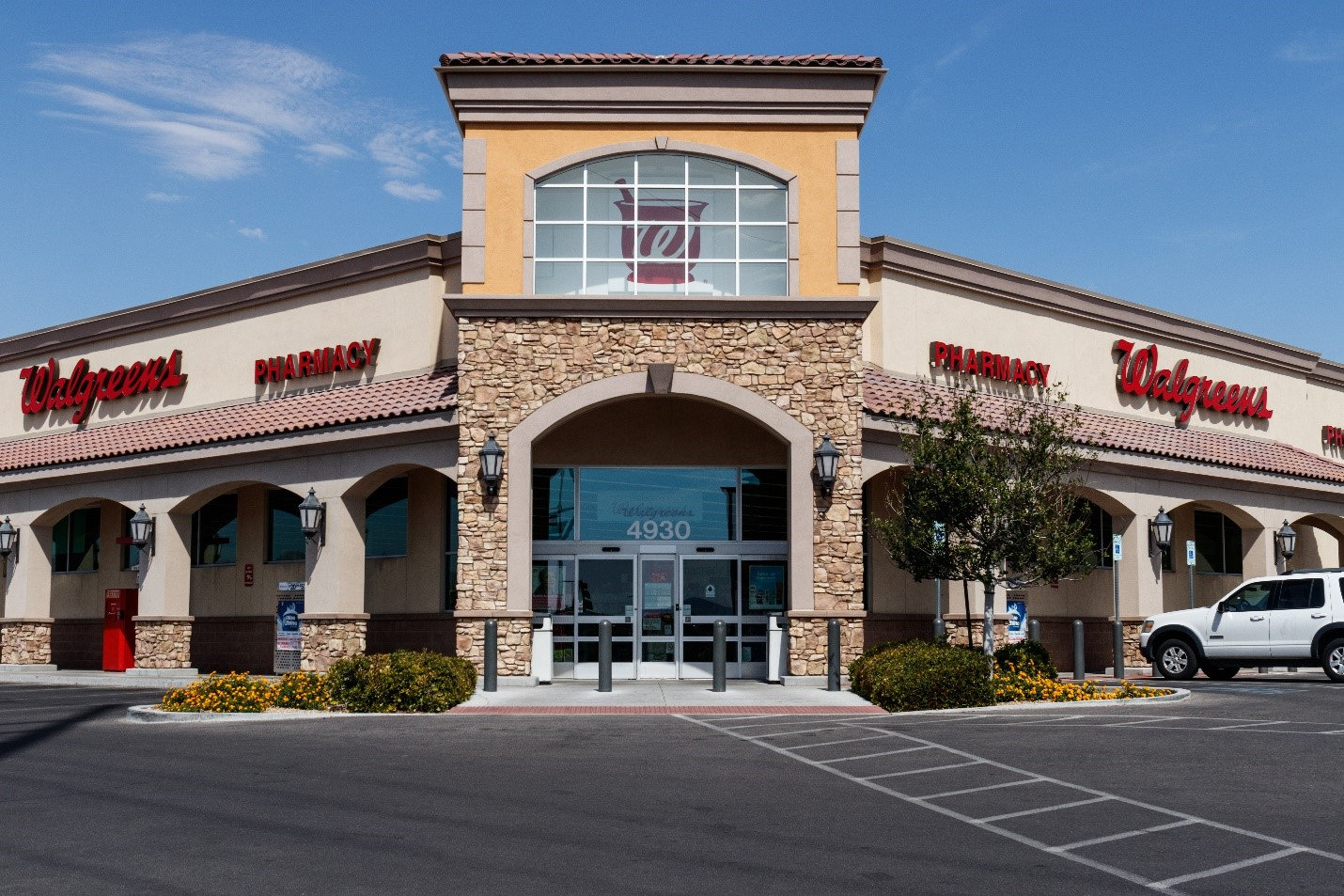 NNN Retail Acquisition Tampa, FL