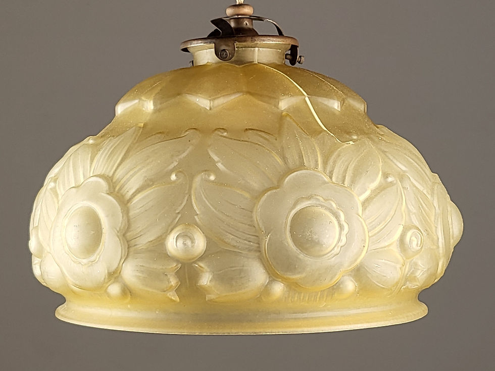 フランスアンティーク 1930年代の吊り下げ ジャンク品 ガラス ランプ 割れ欠けあり アールデコ 素敵なランプ ショップディスプレー