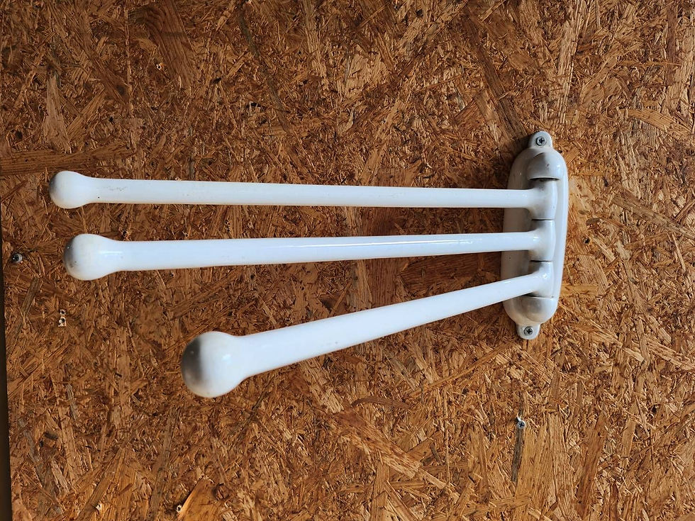 Miniature : フランス  アンティーク  タオルハンガー　シンプルなハンガー　ホウロウ製ハンガー　ショップデイスプレイ　カフェバーディスプレー　店舗什器