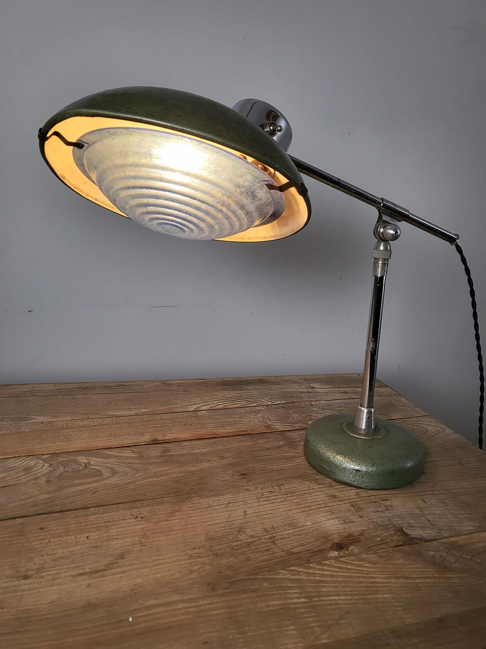 Miniature : フランス アンティーク インダストリアル メタル SOLR テーブル ランプ