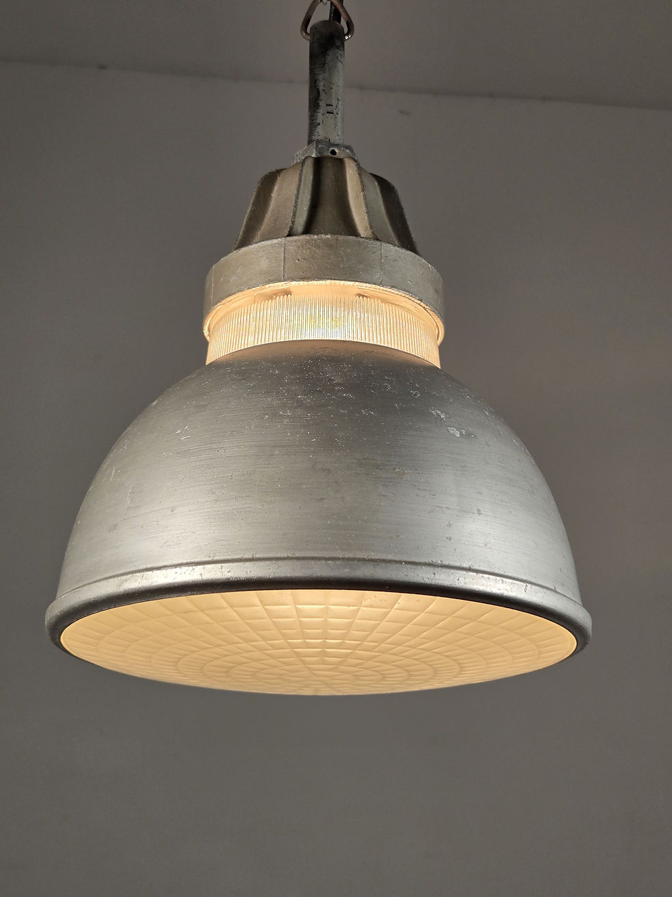 フランス アンティーク インダストリアル Holophane(ホロフェーン)ランプ