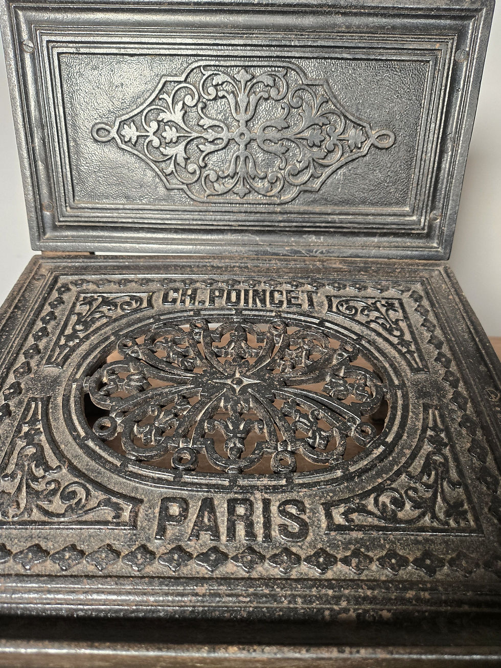 Miniature : フランスアンティーク　ブックスタンド　フットスタンド　メニューホルダー　鋳鉄　カッコいいオブジェ　　ショップディスプレー　店舗什器
