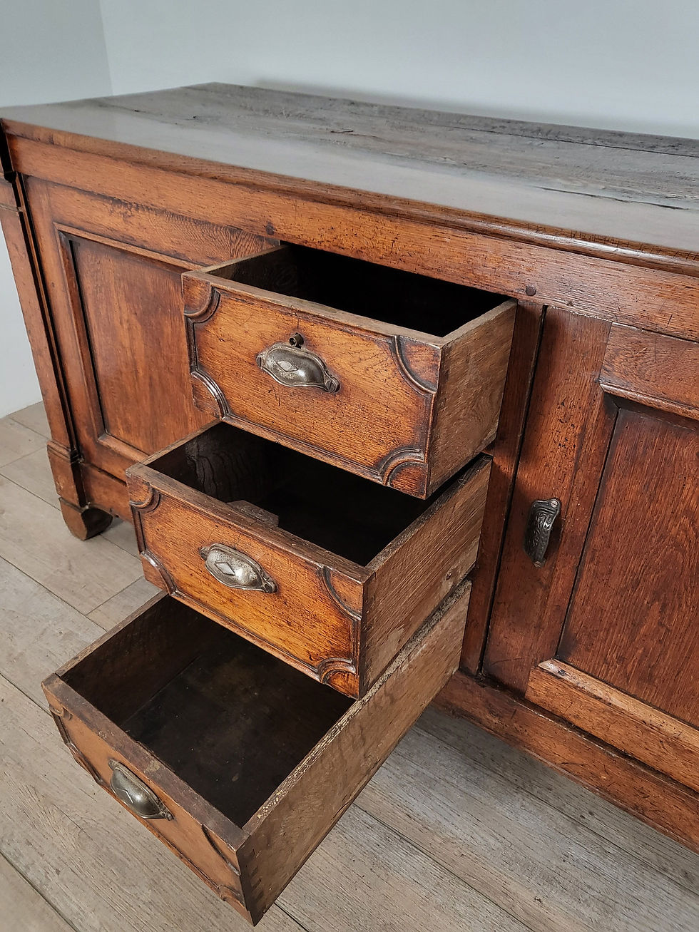 france アンティーク フランス テーブル チェスト キャビネット フランスアンティーク木製キャビネット/飾り棚テーブル/収納チェスト