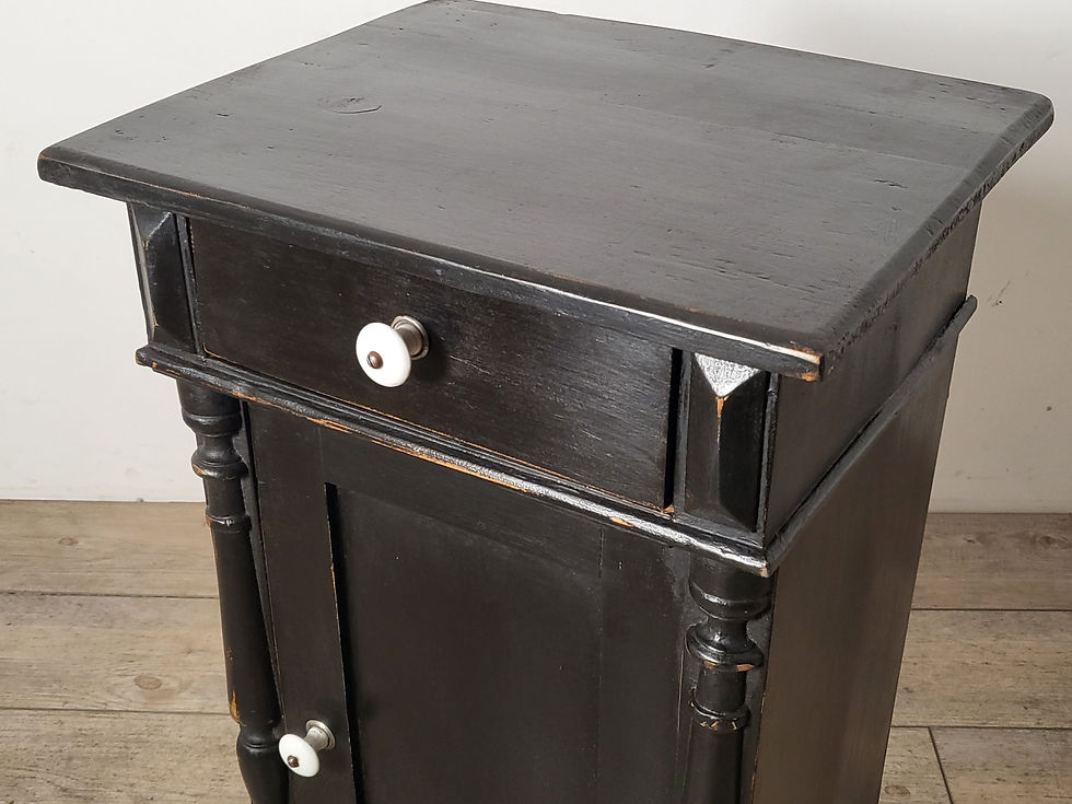 Miniature : フランスアンティーク　木製 ナイトテーブル 黒いテーブル