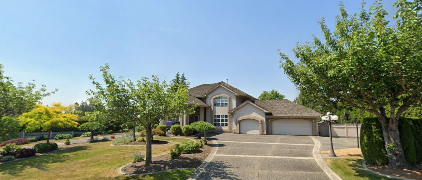 ADC PANORAMA RIDGE DESIGN: 4900 SQFT, 5676-123 st, SURREY, BC, Canada