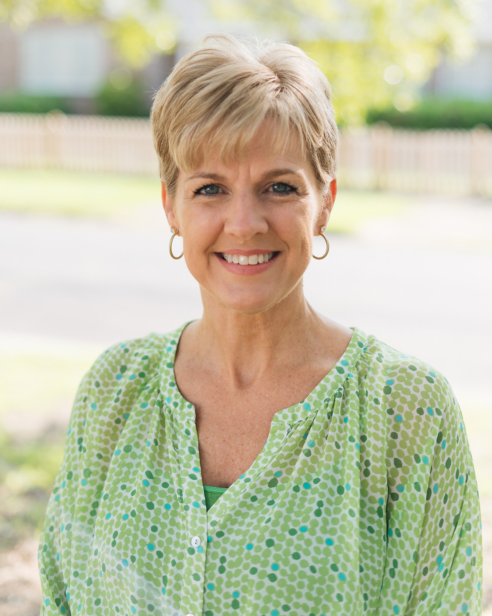 AG head shot 1.jpg