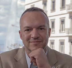 Alexandre Guilmard Hypnothérapeute & Coach