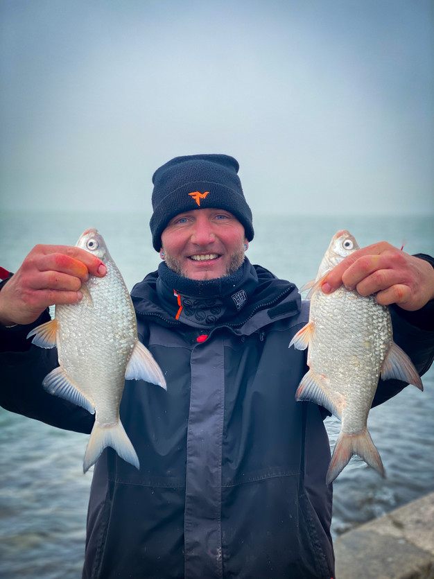 Téli keszegezés a Balatonon