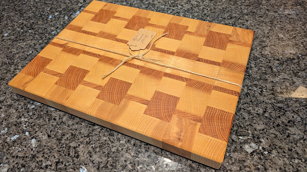 Stirnholz Schneidebrett Esche/Roteiche 39x29x3cm