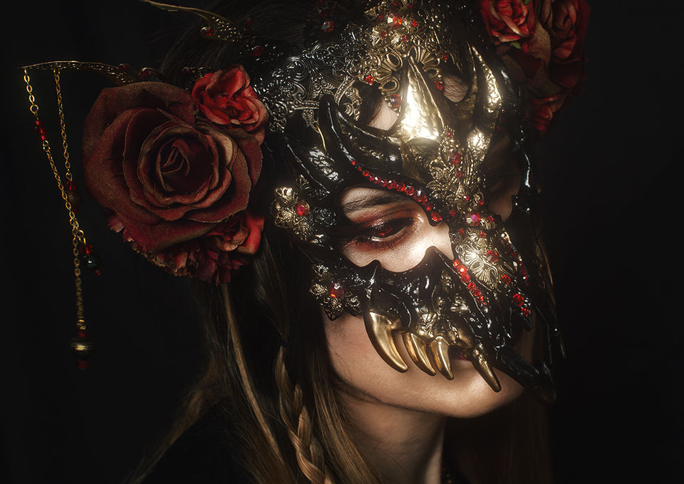 Flower_Dragon_Portrait_01_web.jpg