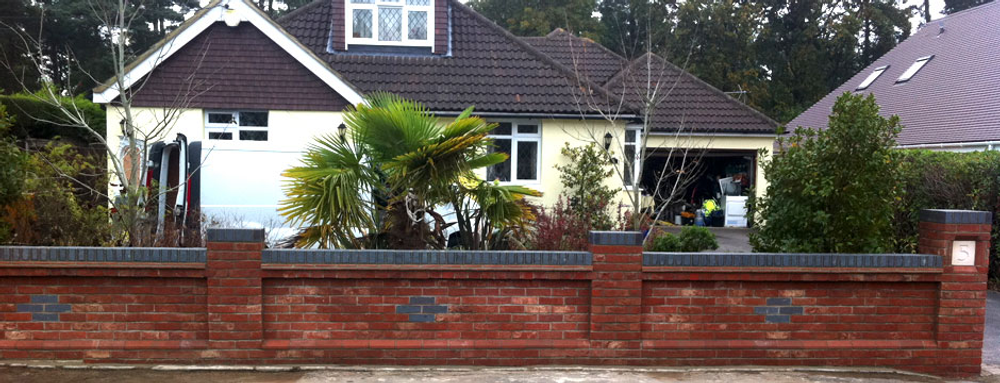 Pointing & Repointing Brickwork: A Bricklayer’s Approach to Durable Walls