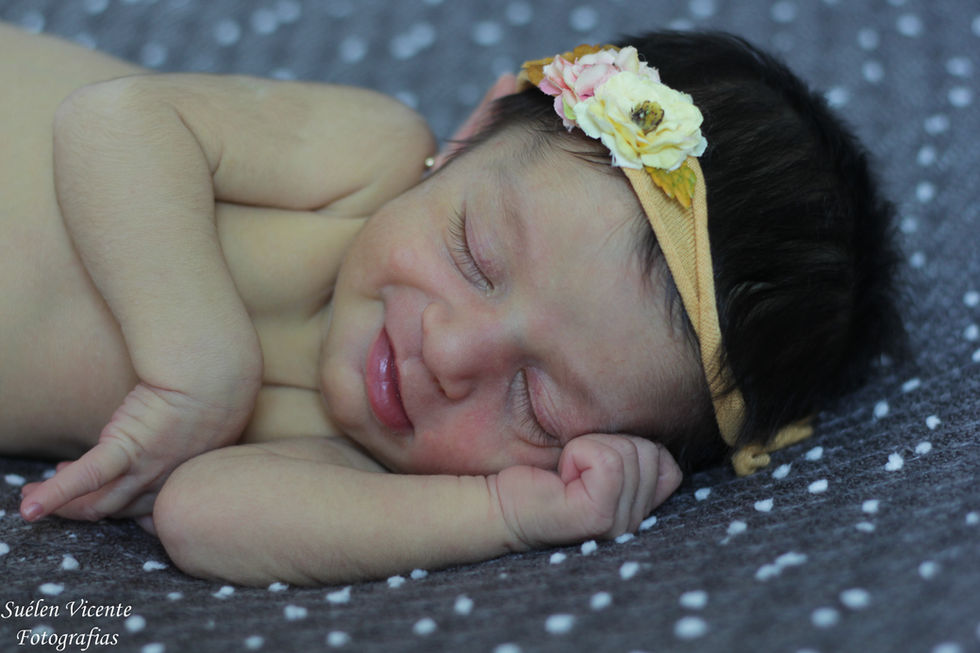 Newborn Sara - 15 Dias