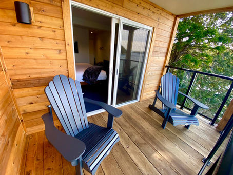 Experiencing Coastal Bliss: Unveiling the Best Accommodations in Tofino