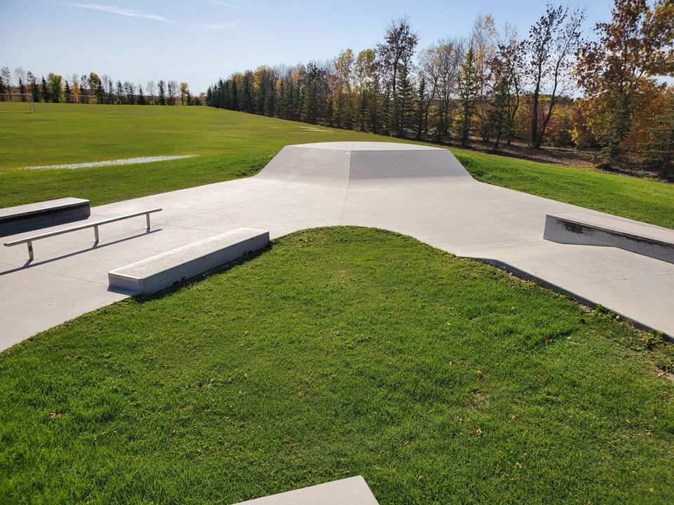 Landmark, Manitoba, Canada outdoor pre-cast concrete Skatepark built by Drop In Skateparks in 2014. Bringing Communities Together. 3D skatepark images and renderings. Skatepark design process. Skatepark design consultation.