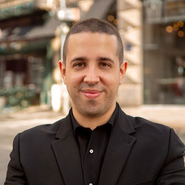 Your Guide to Getting Professional Headshots for LinkedIn in Serbia