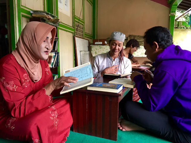 Transgender Muslims in Indonesia