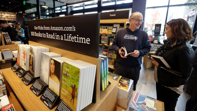 Amazon Opens Its First Bookstore as Extension of Website