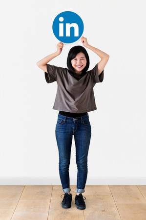 Why is it Important for Your Laotian Business to be Present on LinkedIn?
