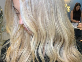 ✨ 2026 Hair Trend Forecast: Blondes Take the Spotlight with Pantone Inspiration