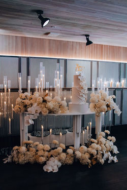 R + E Wedding