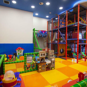 Πινγκουίνοι, Καλαμαριά: εκεί που το παιχνίδι δεν έχει πάγο, μόνο ενέργεια