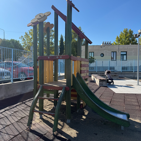 Παιδική Χαρά Ελαιοράματος, Δήμος Πυλαίας - Χορτιάτη: ωραία θέα, αλλά όχι για όλες τις ηλικίες