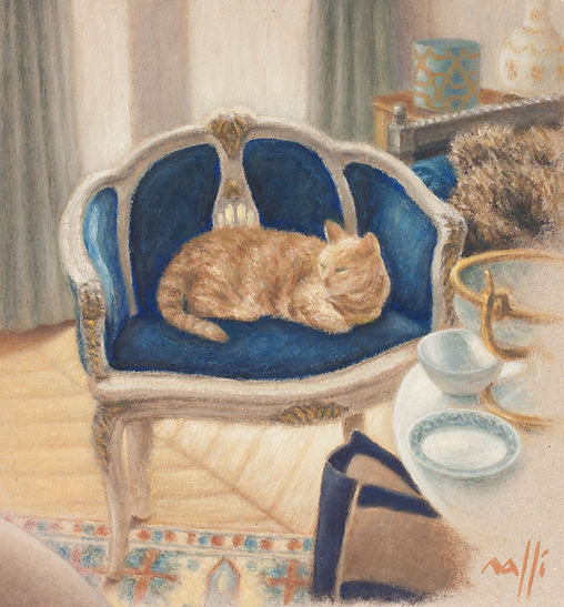 Tableau à l'huile de Maxence Raffi représentant un chat orange sur un fauteuil Louis XVI tapissé de bleu, dans un appartement haussmanien parisien.