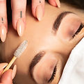 bee-pampered-32_39644567-6dd9-415e-9c4d-8e4b49f1ffe7_edited.jpg