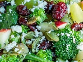 Apple Cranberry Spinach Salad with Broccoli and Feta
