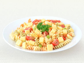 Tomato, Pasta & Cheese Salad