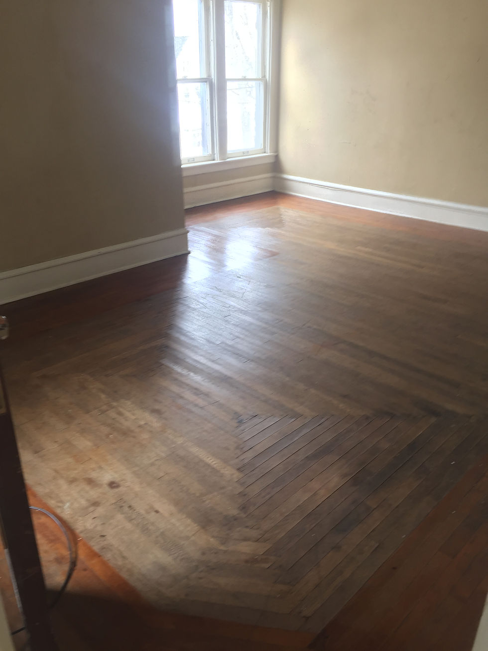Hard Wood Flooring LVRM