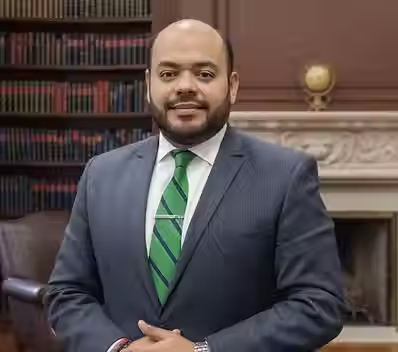 Dr. Carlos Enrique Martinez Vazquez