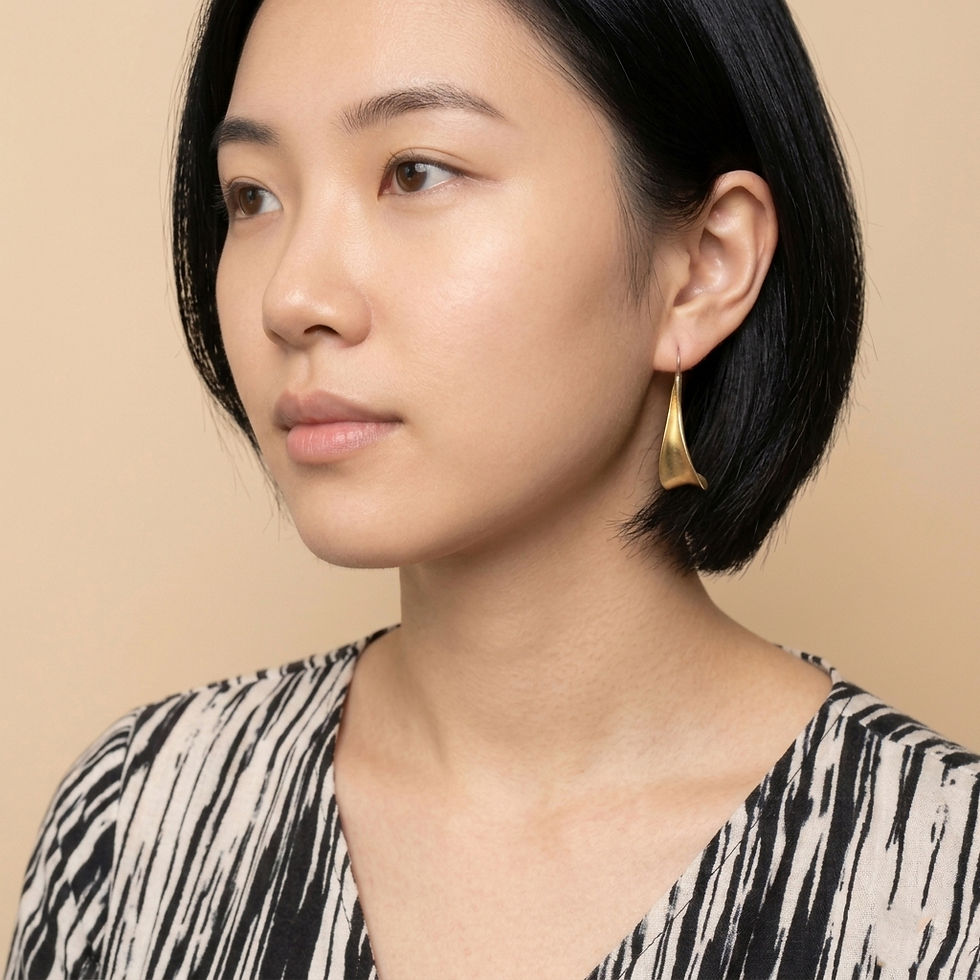 縮圖：鍛敲曲面耳環