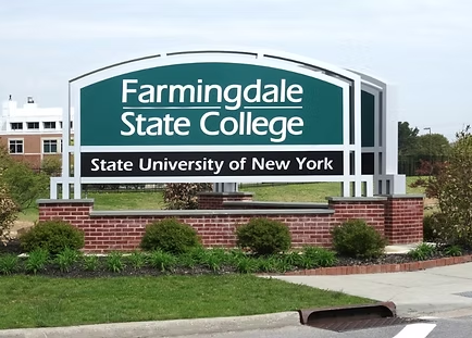 A closer look at Farmingdale State College parking