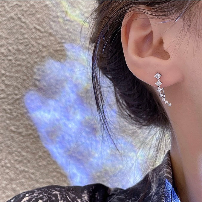 Thumbnail: Sparkle Climber Earrings -S925 Post