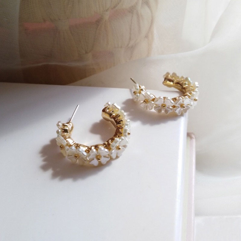 Thumbnail: Jasmine Hoop Earring- S925 Post