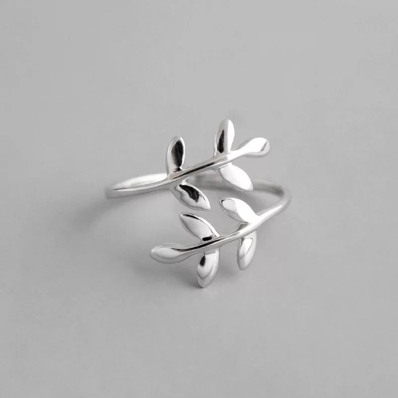 Thumbnail: S925 Olive Leaf Adjustable Ring
