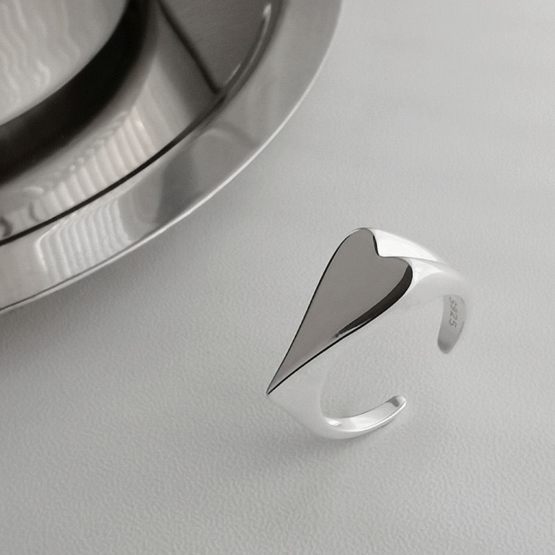 Thumbnail: S925 Long Heart Signet Ring